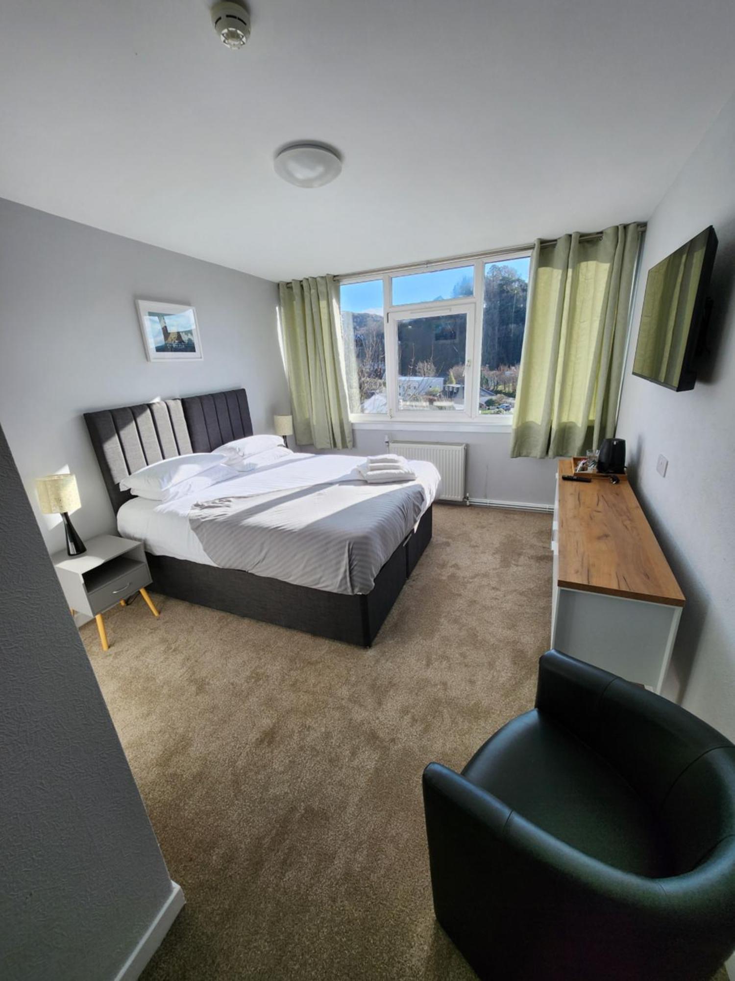King'S Knoll Hotel 奥本 外观 照片